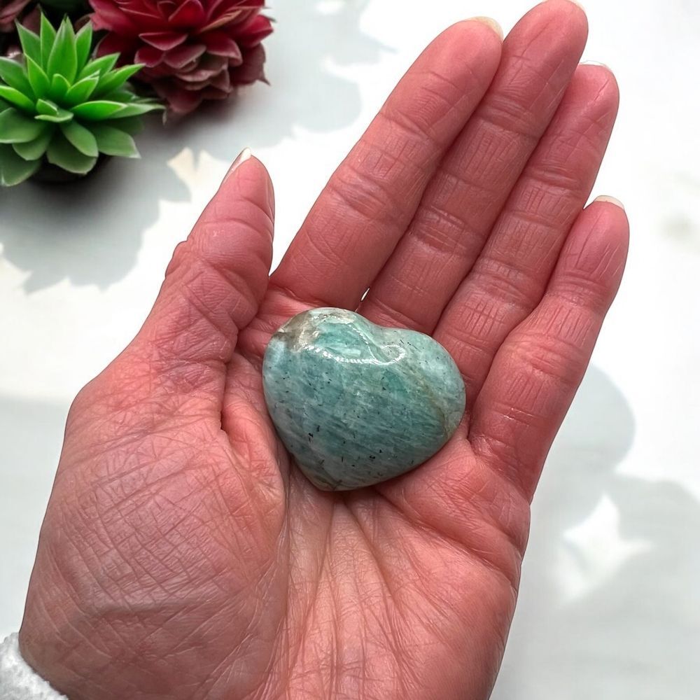 Amazonite‎ Heart Carving - Picture 2 of 10